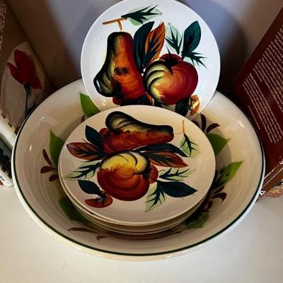 Japanese Hand-painted Fruit Plates & Bowl