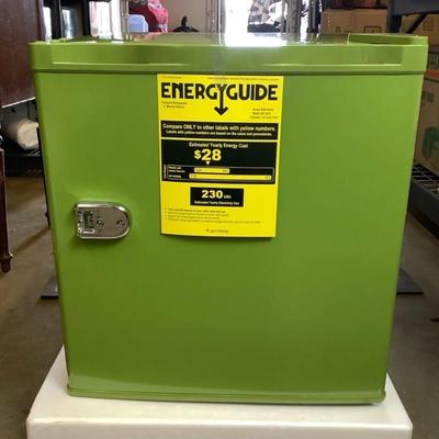DILA229 Northair Household Refrigerator	New in box refrigerator. Had to open to see manufacturer. Model# BC-46 E
