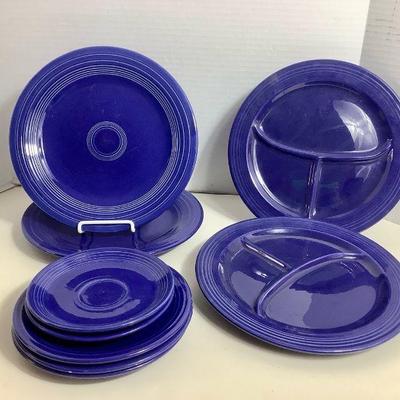 LISU207 Cobalt & Blue Fiesta Ware Dishes	2 divided, 2 dinner, and 3 salad plates plus 2 saucers.
