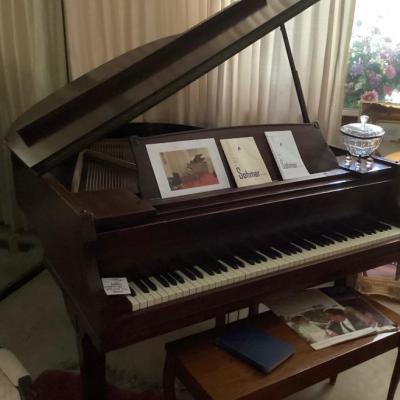 Sohmer baby grand