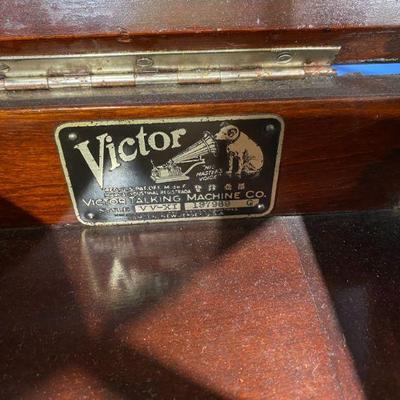 VICTOR VICTROLA