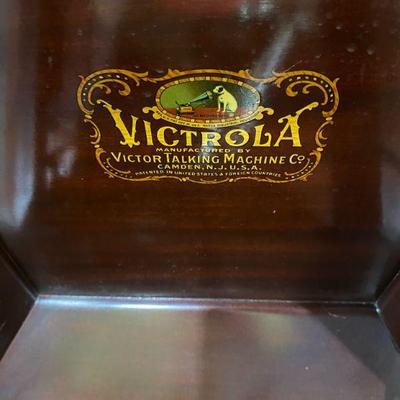VICTROLA