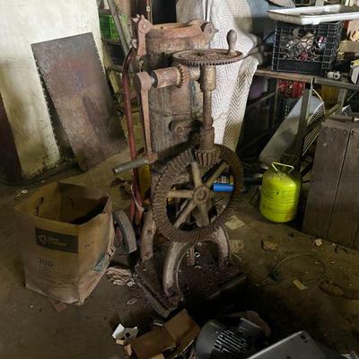Estate sale photo