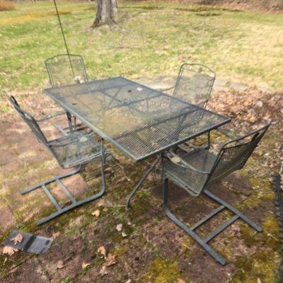Iron outdoor set