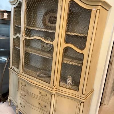 French provincial Hutch