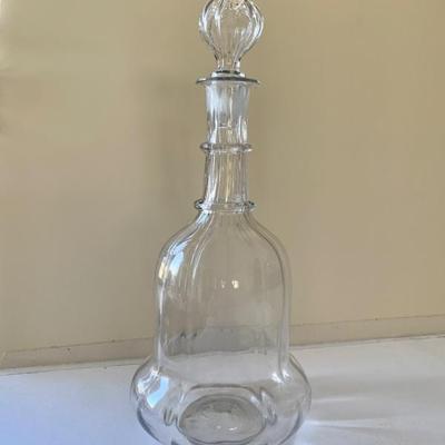 Very clear antique 19th c. blown glass decanter w/ neck rings