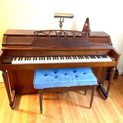 Baldwin Acrosonic spinet piano