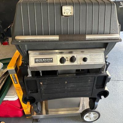 Broilmaster natural gas grill 
