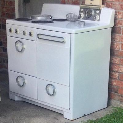 Frigidaire stove from 1950â€™s