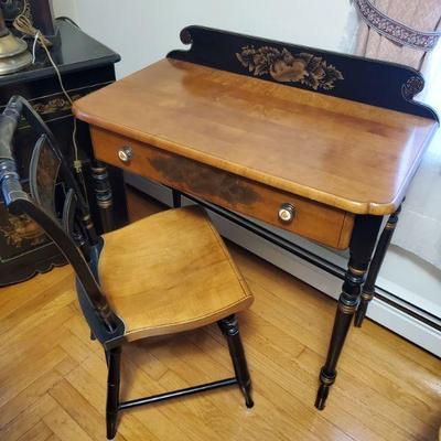 Hitchcock desk/chair