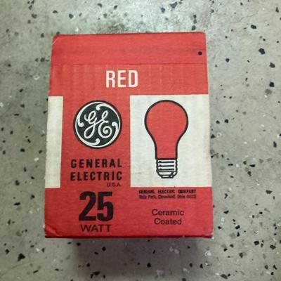 2 Vintage General Electric GE 25 Watt Ceramic Coated Light Bulbs 