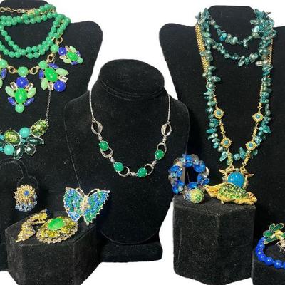 Collection Vintage Costume Jewelry, LISNER, SORRENTO
