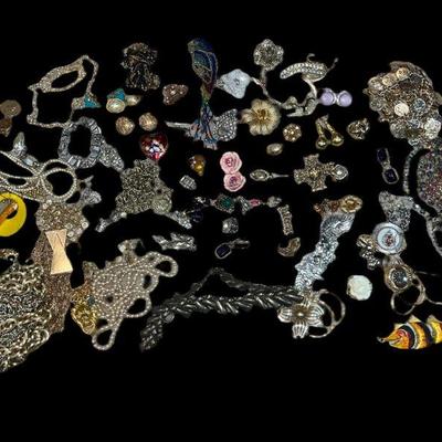 Collection Vintage Rhinestone & Crystal Jewelry and Accessories, SWAROVSKI , NAPIER
