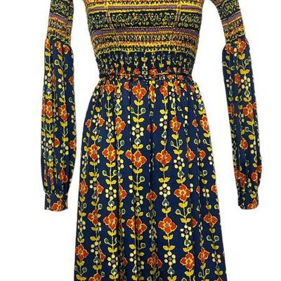 Vintage 1971 OSCAR DE LA RENTA Summer Dress
