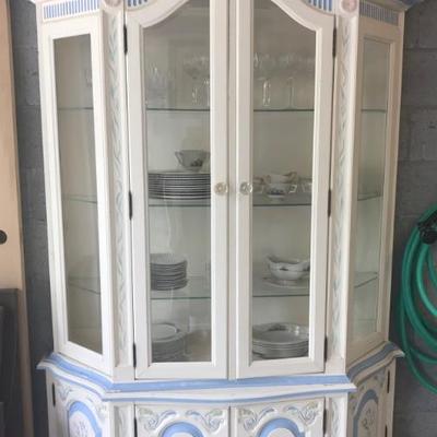 White Fine Furniture mahogany custom painted by Joan Peters china cabinet $395
53 X 16 X 83
