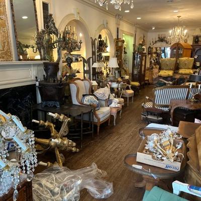 Estate sale photo