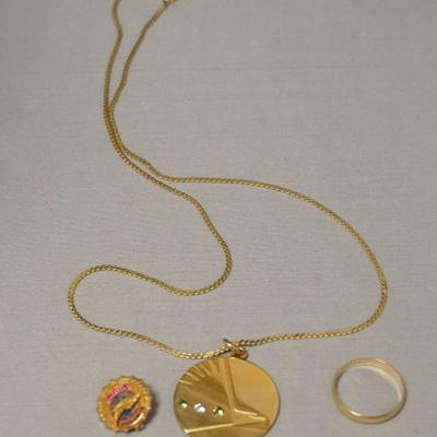 1283	GOLD JEWELRY INCLUDING 14K BAND, 10K MEDALLION AND 10K SERVICE PIN
