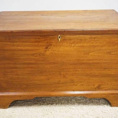 1170	ANTIQUE DOVETAILED PINE BLANKET CHEST ON BRACKET FEET W/INTERIOR GLOVE BOX, APPROXIMATELY 38 IN X 21 IN X 24 IN HIGH
