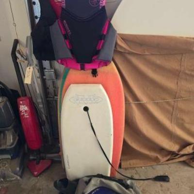 #9038 â€¢ (2) Life Jackets, (3) Boogie Boards, and Snorkeling Equipment
