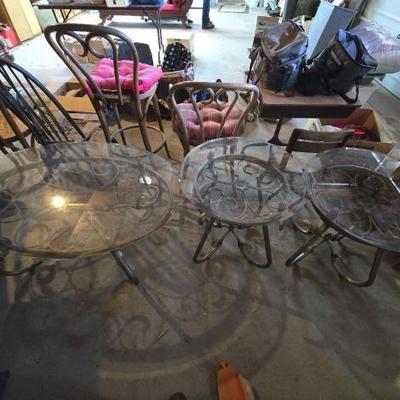 #9102 â€¢ Glass Coffee Table and (2) End Tables
