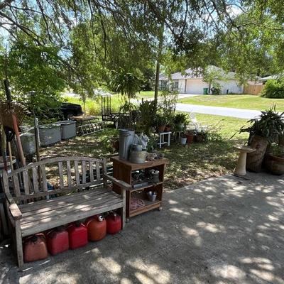 Yard sale photo in Cocoa, FL