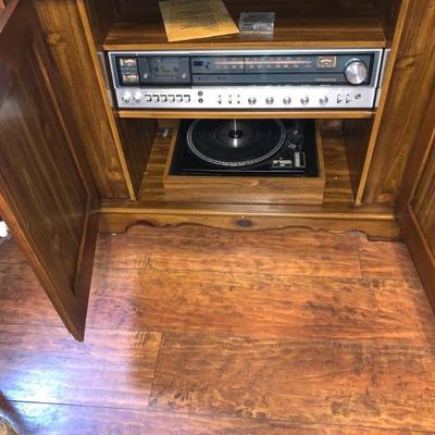 Magnificent, Vintage Hideaway Magnavox built-in cabinet with turntable