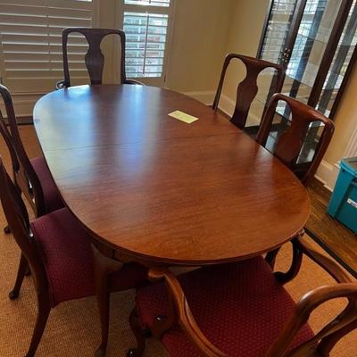 Dining set w leaves and pads
