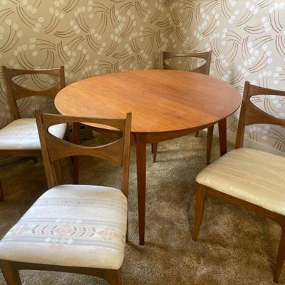 Vintage Mid-Century Modern Drexel Profile K40 Table & Chairs