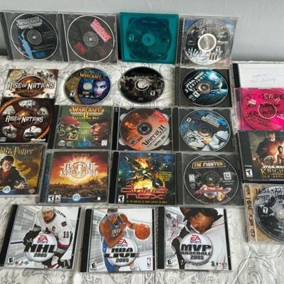 (23) PC Disks
EA sports MLB, NBA, MVP baseball 2005s. World of Warcrafts. Star Wars games. Lord of the Rings. Rise of Nations. And more! 