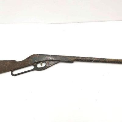 #1352 â€¢ Daisy Rifle BB Gun
