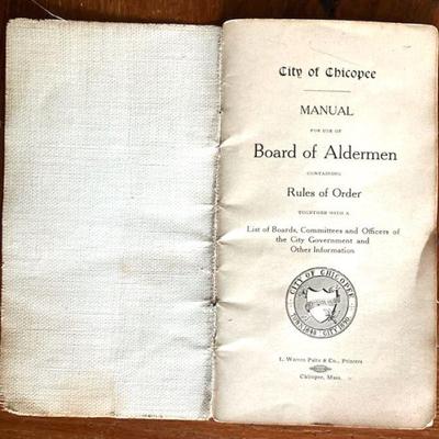 1918 City of Chicopee Government Book
