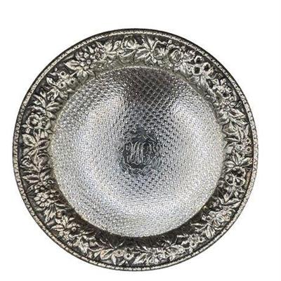 Lot 030-165   
A. Jacobi & Co American Sterling Round Repousse Tray