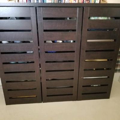 Storage cabinet (1 of 2)