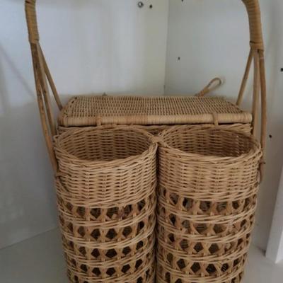 Vintage woven picnic basket