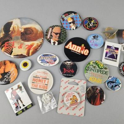 Lot 105 | Vintage Movie, TV & Game Pinback Buttons