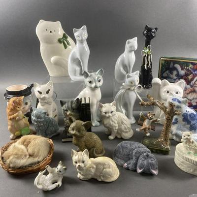 Lot 239 | Lot Of Vintage Cat Figurines