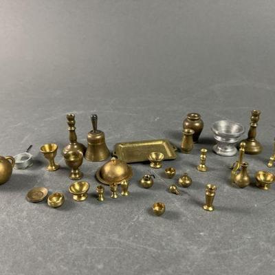 Lot 324 | Vintage Brass Miniature/Dollhouse Items