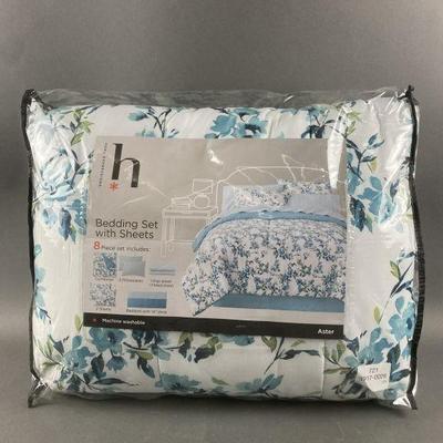 Lot 339 | New Home Expressions Bedding Set With Sheets