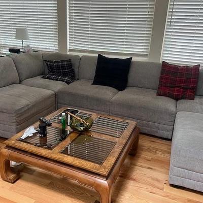 Sectional couch & coffee table