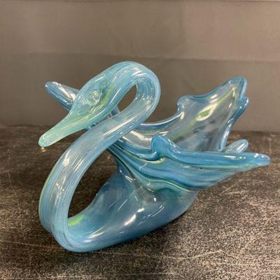 Sale Photo Thumbnail #208: Art glass Swan