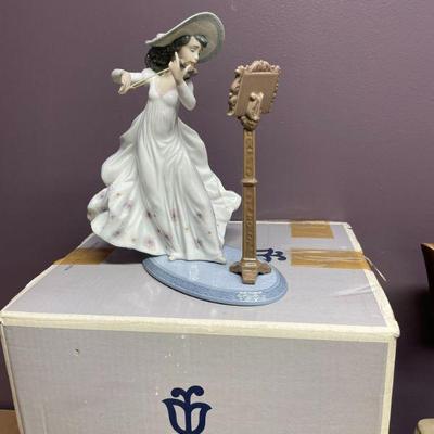 Sale Photo Thumbnail #53: Lladro