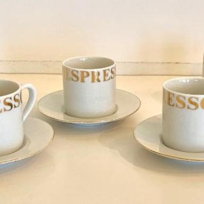 Pier 1 expresso cups and saucers