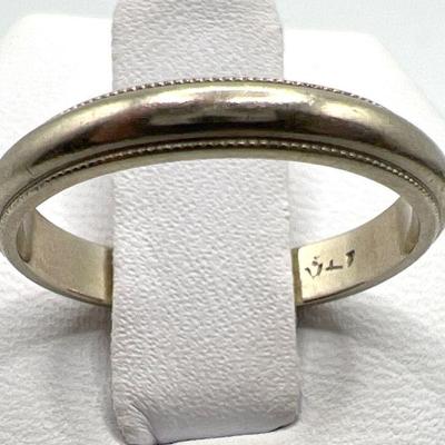 14K Gold Wedding Band with Bead Detail
