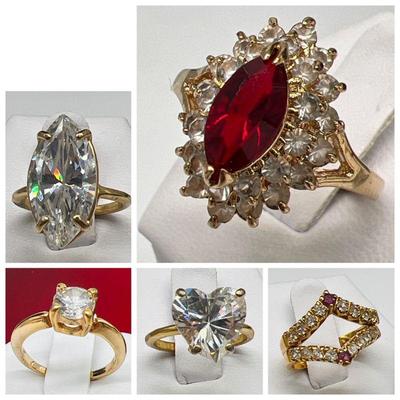 (6) Costume Jewelry Rings incl. Vintage Parklane Sparkling Red Marquis
