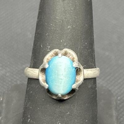 925 Silver Ring w/ Blue Glass, Size 8.25
