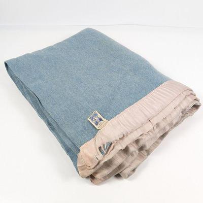 Vintage Kenwood Arondac Blue Wool Blanket