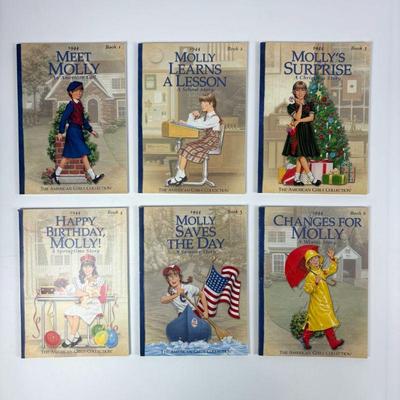 The American Girls Collection 1944 Molly An American Girl Set of 6 Paperback Books