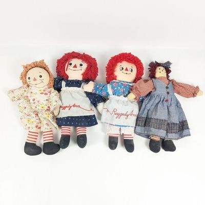 Vintage Raggedy Ann Dolls including one from 1940s.