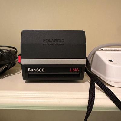 polaroid sun 600
