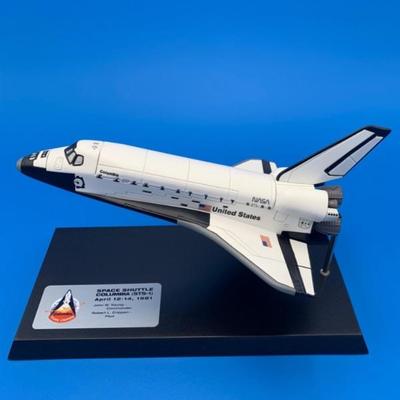 Columbia Space Shuttle (STS-1) Model - Danbury Mint - 2003